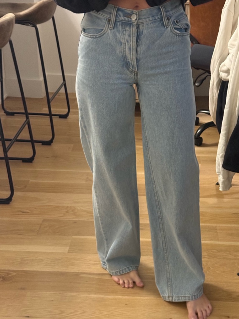 Still Here Walker Jeans in size 23